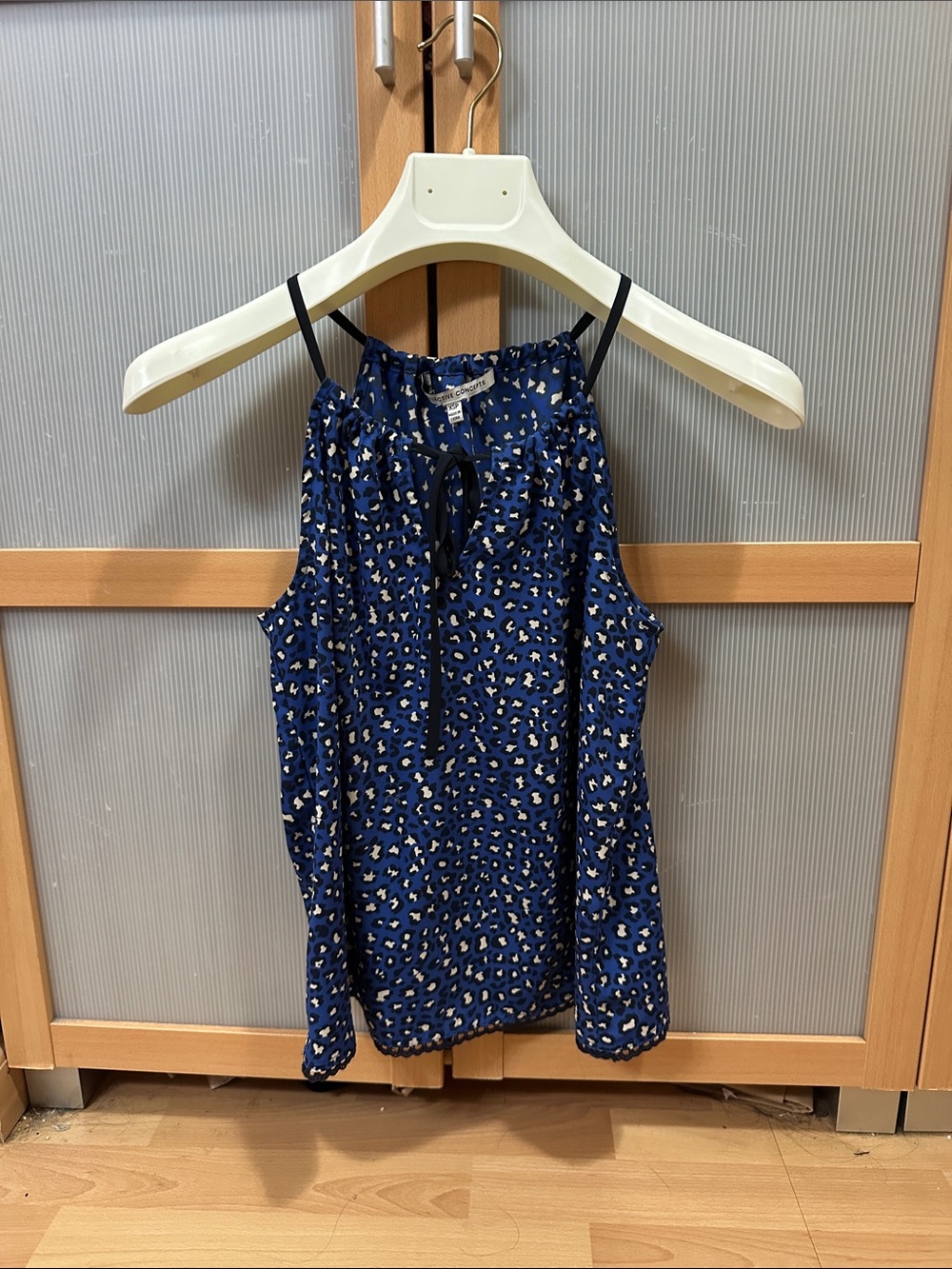 Collective Concepts Mandy lace top XSP